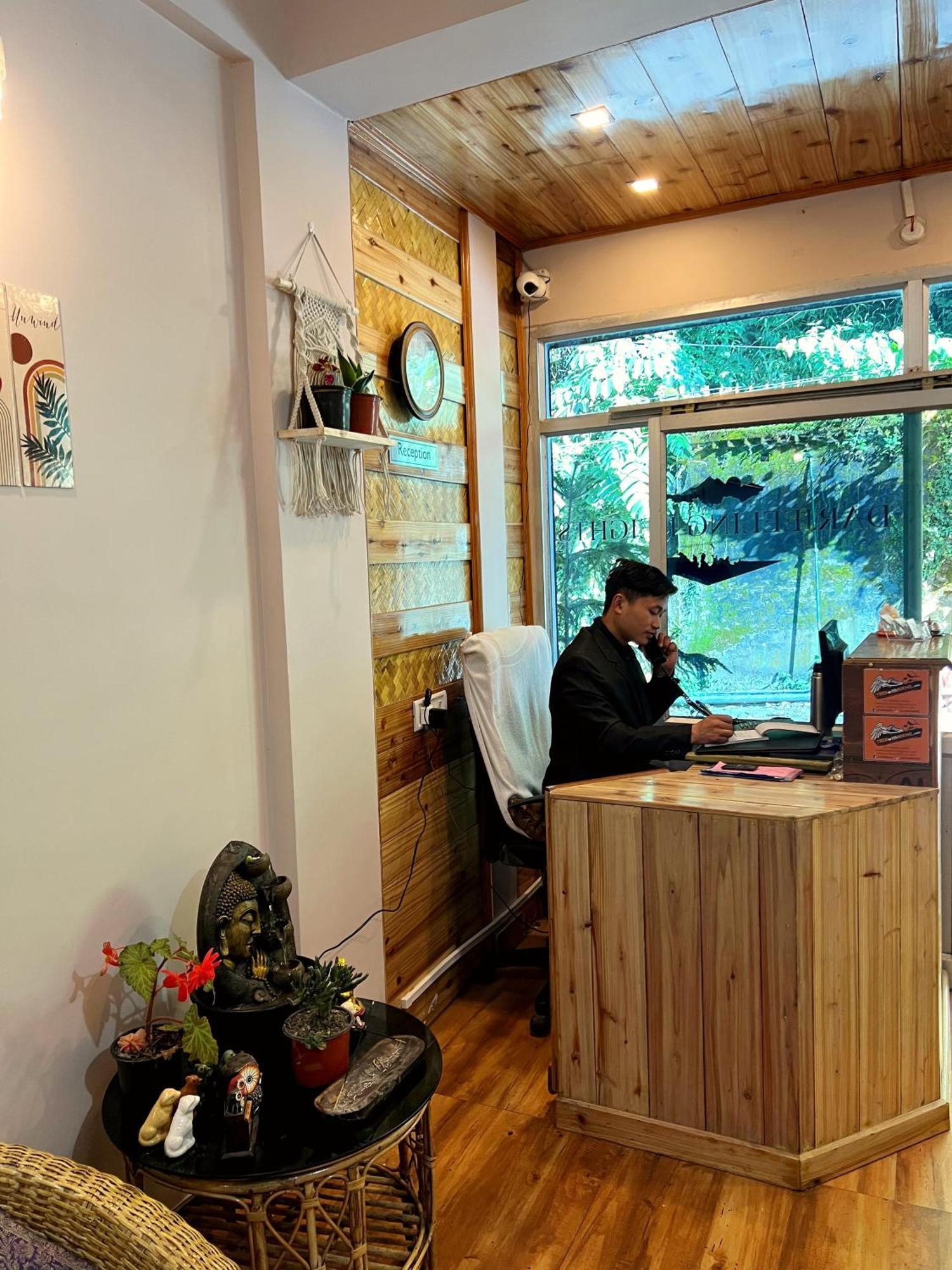 Darjeeling Heights - A Boutique Mountain View Homestay Εξωτερικό φωτογραφία